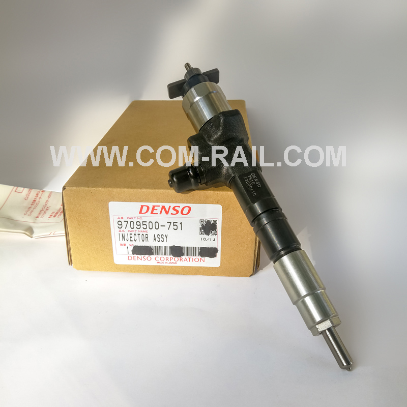 たこ Fuel Injector 095000-6800 0950006800 for Kubota V3800 V3800t