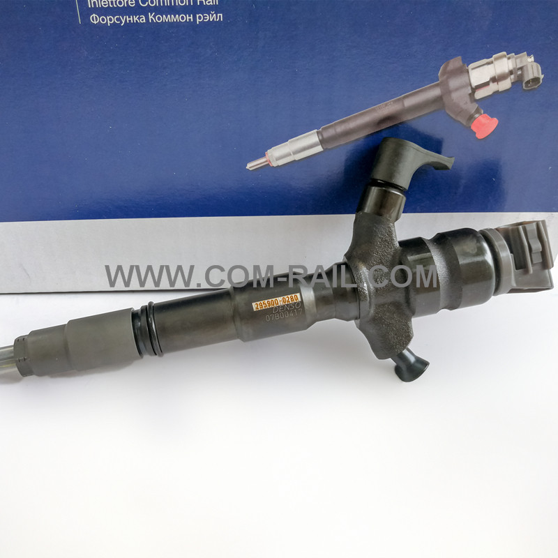 Best Original Denso fuel injector 295900-0280 23670-30450